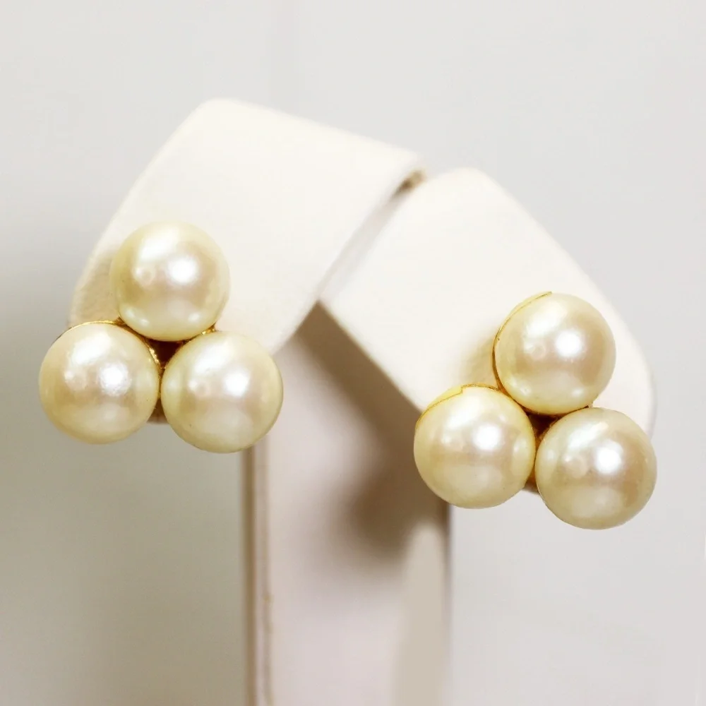 Pearl Earrings ~ Elegant Pierced Vintage Triple 8mm Cream Pearls in Gold Setting